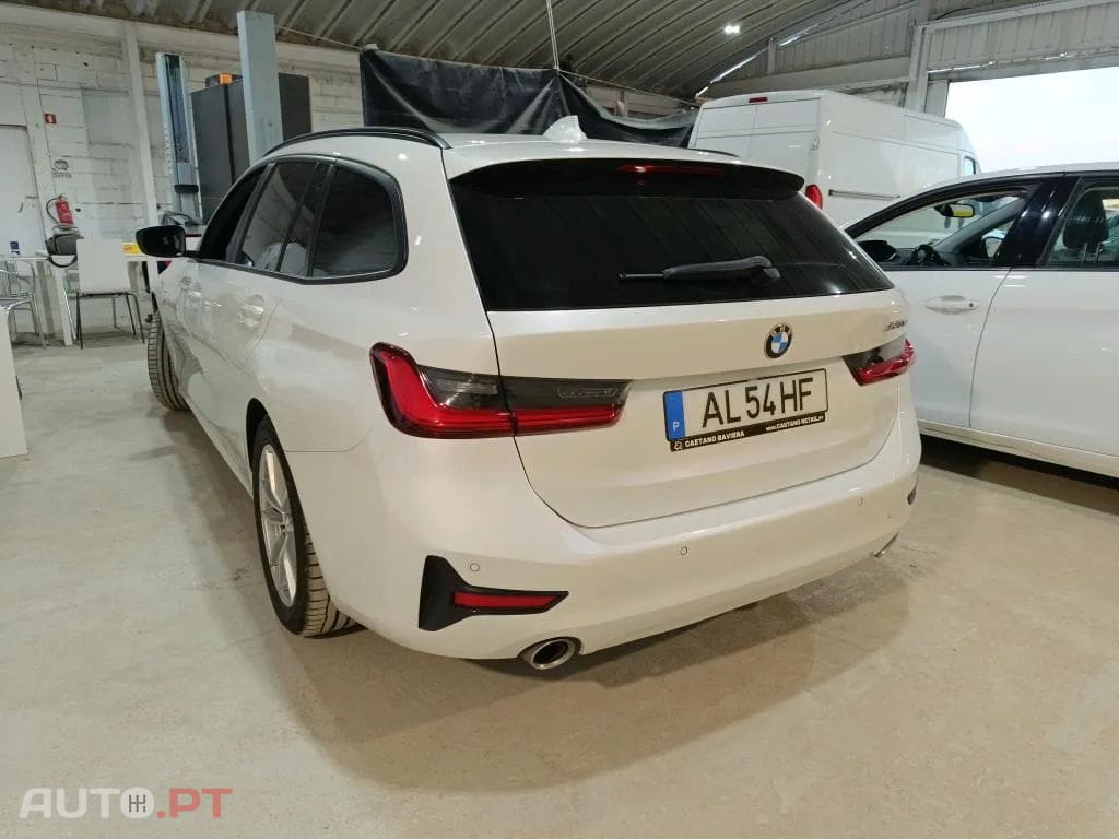 BMW 320 e Touring Corporate Edition Auto