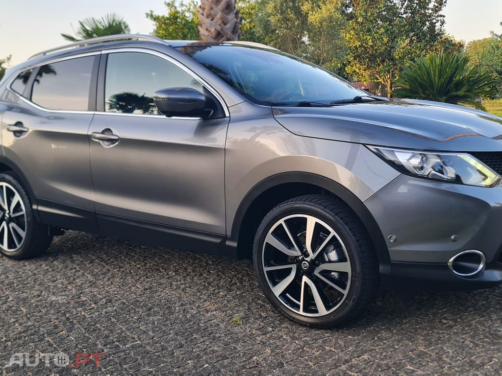 Nissan Qashqai 1.5 dCi Tekna
