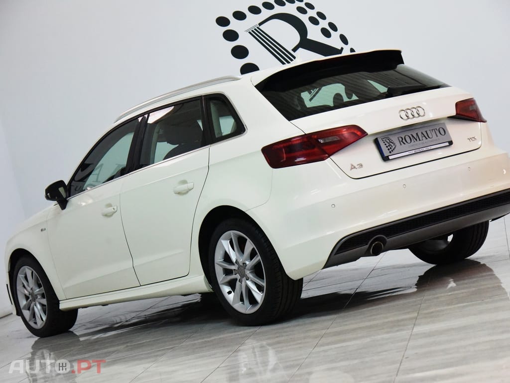 Audi A3 Sportback 1.6 TDi S-line