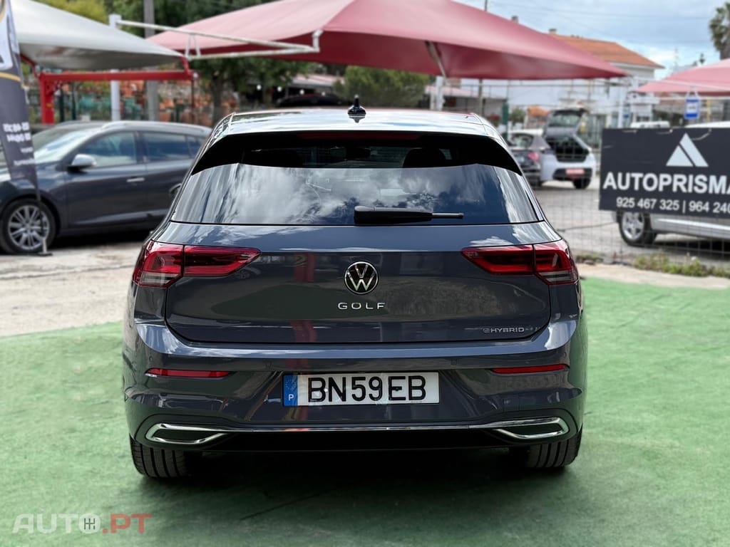 Volkswagen Golf 1.4 eHybrid OPF DSG Style