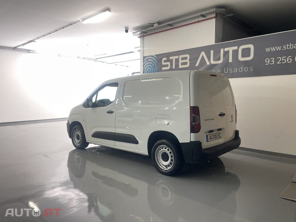 Peugeot Partner 1.5 BlueHDi Pro Standard