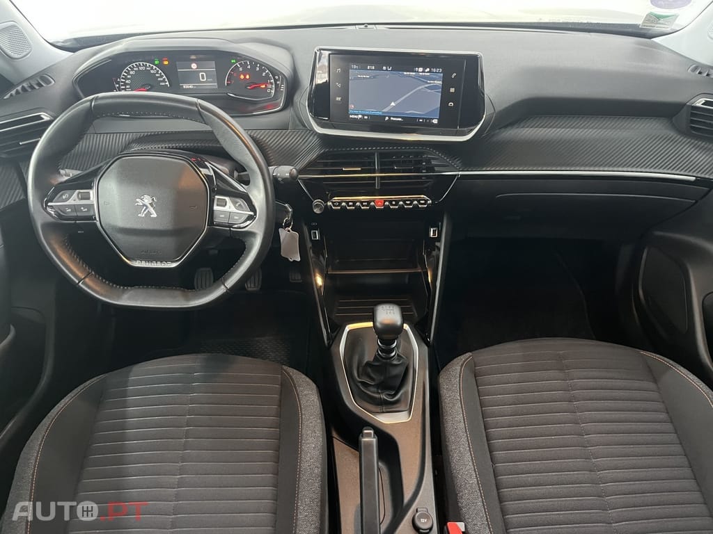Peugeot 2008 1.2 PureTech Active Pack