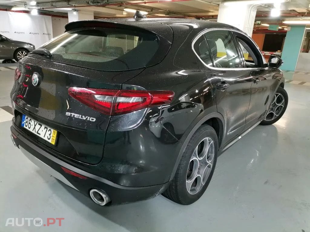 Alfa Romeo Stelvio 2.2 D Super AT8
