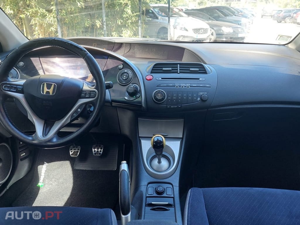 Honda Civic 1.8 Sport