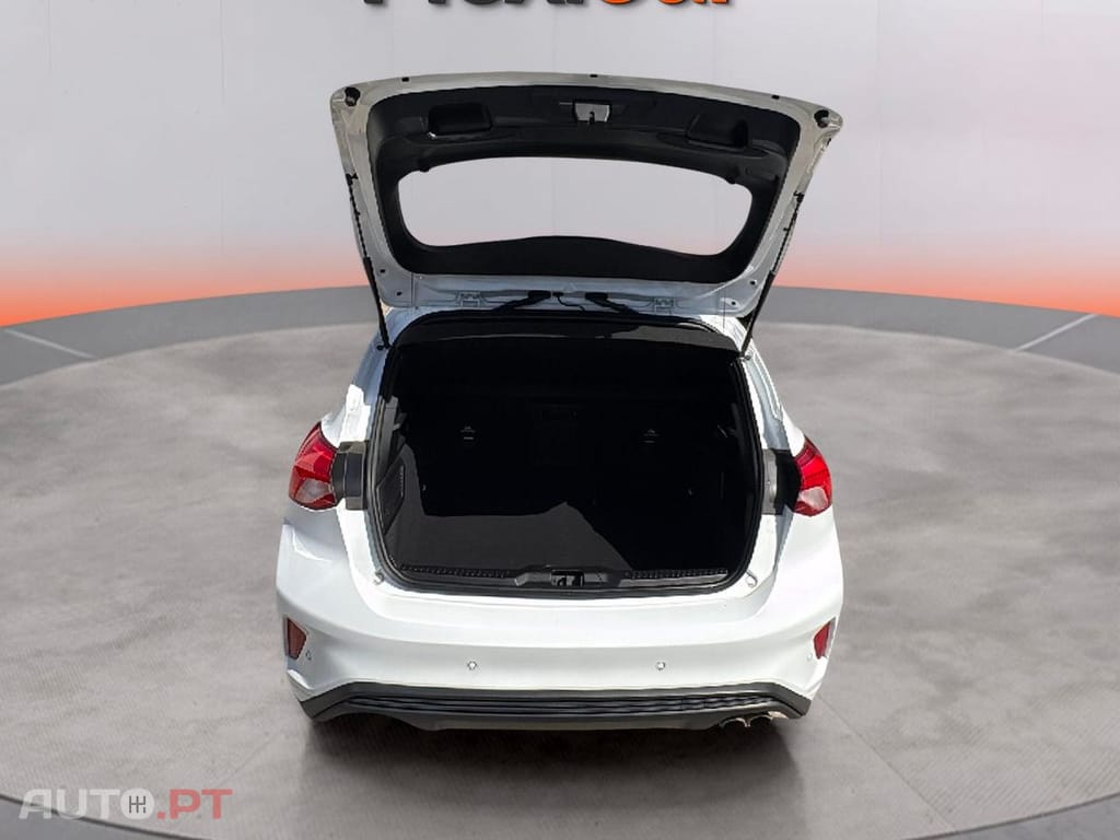 Ford Focus 1.0 EcoBoost MHEV ST-Line