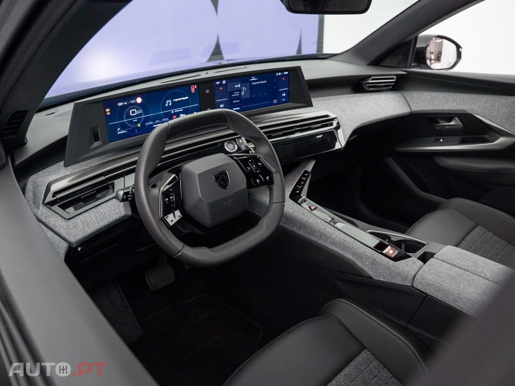 Peugeot 3008 1.2 Hybrid Allure e-DCS6