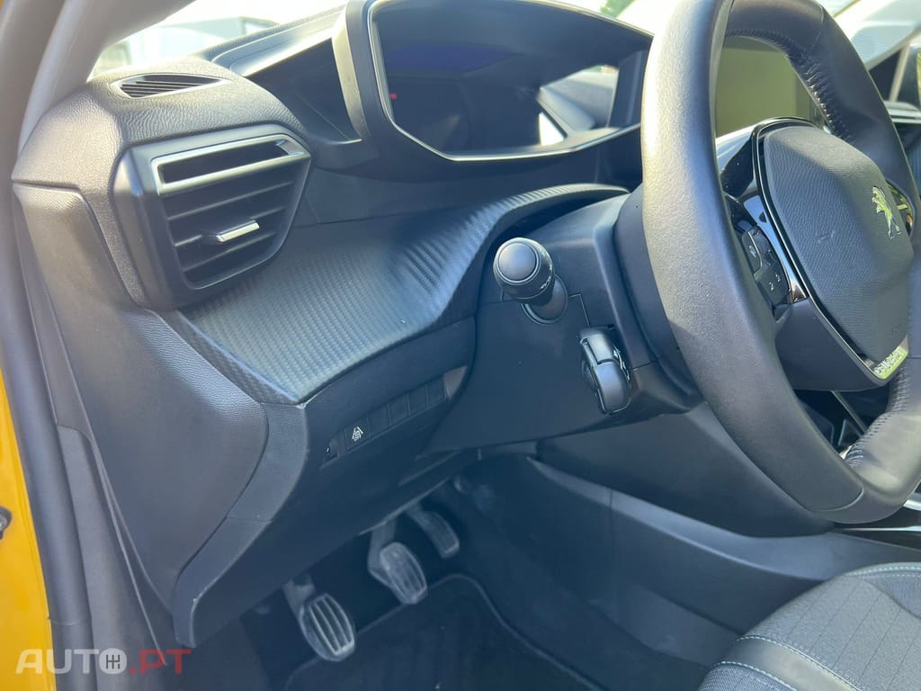 Peugeot 208 1.2 PureTech Allure