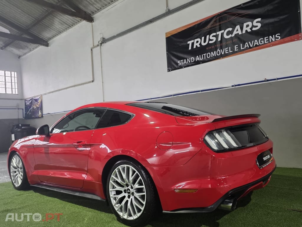 Ford Mustang 2.3i EcoBoost Aut.