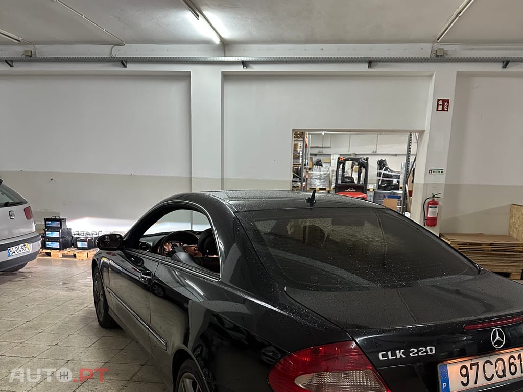 Mercedes-Benz 220 CDI