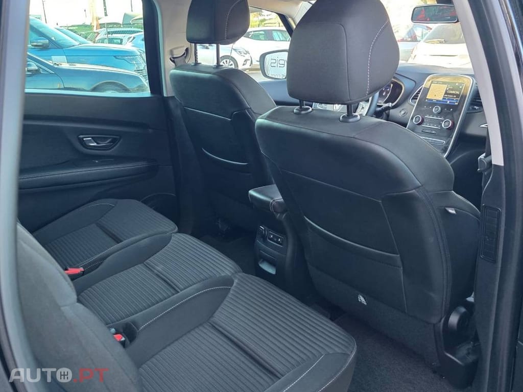 Renault Grand Scénic 1.3 TCe Intens EDC
