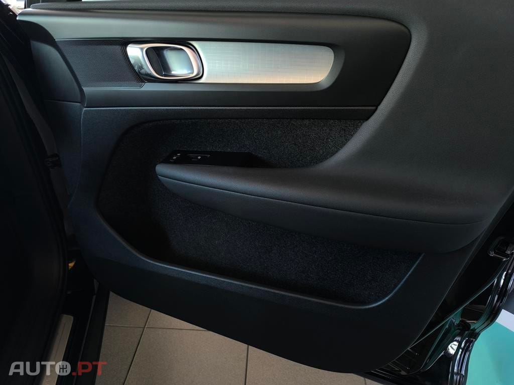 Volvo XC40 1.5 T5 PHEV Inscription Expression
