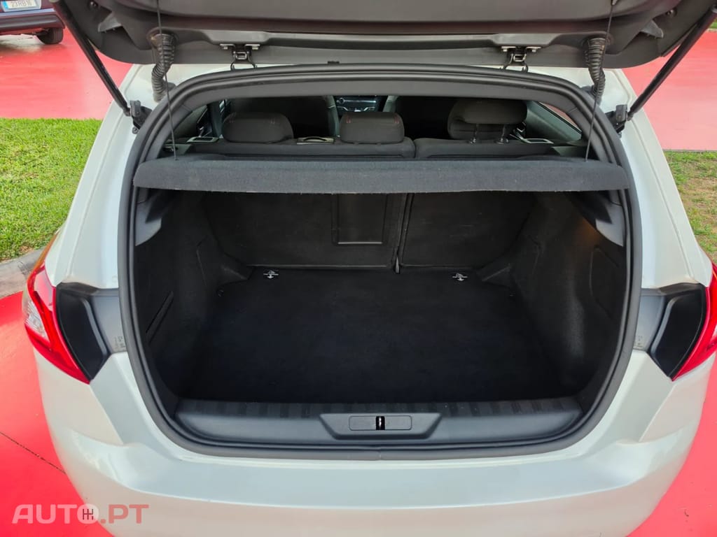 Peugeot 308 1.2 PureTech GT Line