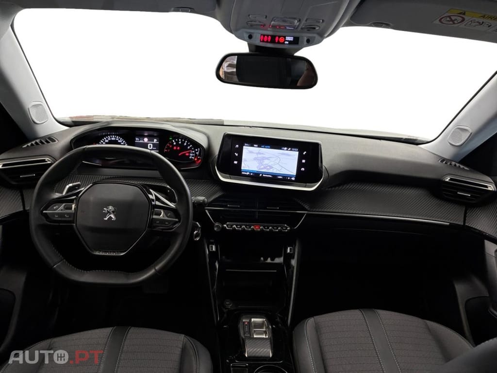 Peugeot 2008 1.2 PureTech Allure EAT8