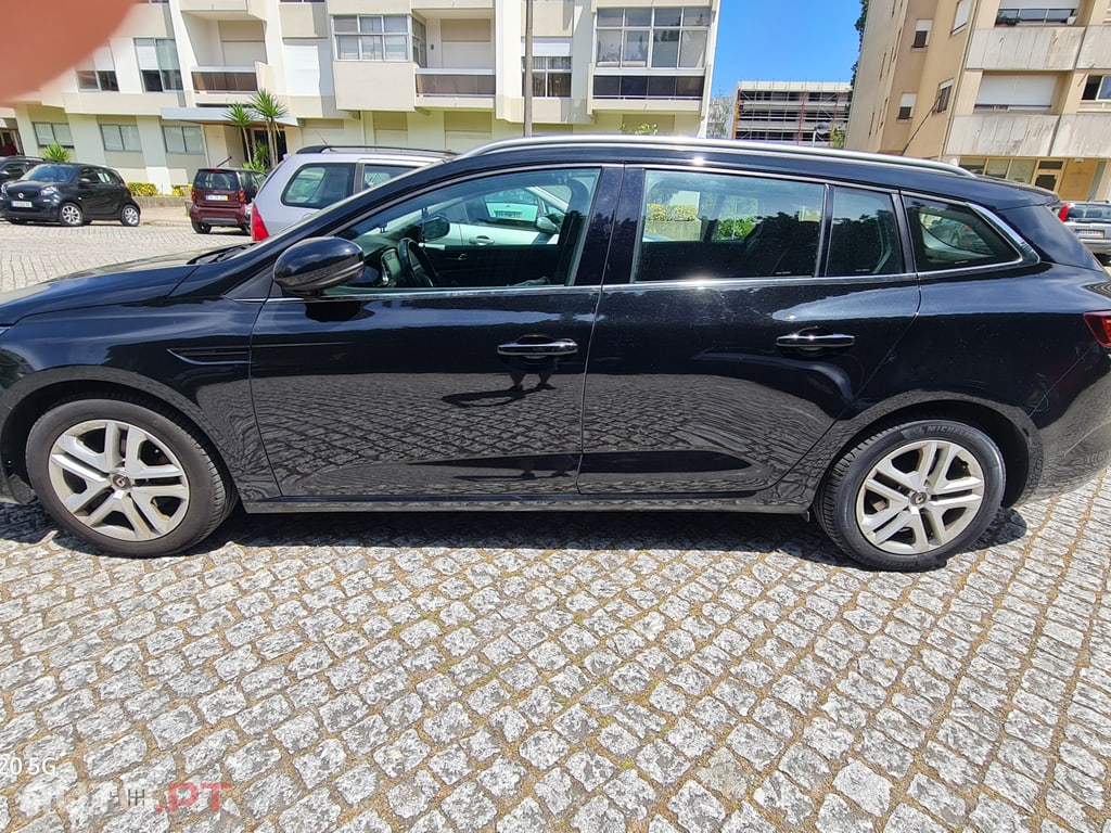 Renault Mégane Sport Tourer Dci 1.5 110 CV bose