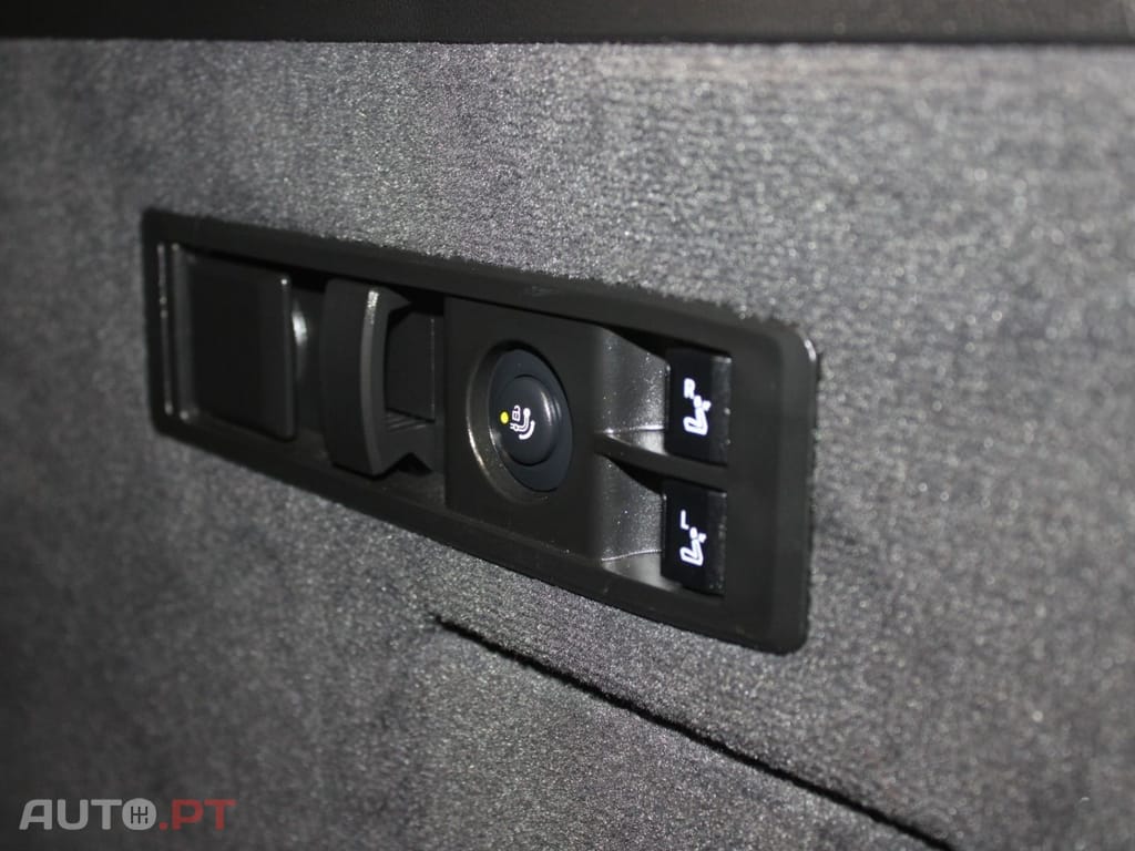 BMW iX XDRIVE 40 PACK