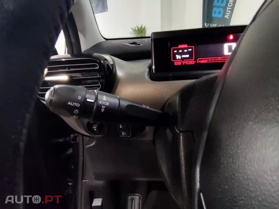 Citroen C4 Cactus 1.2 PureTech Shine EAT6