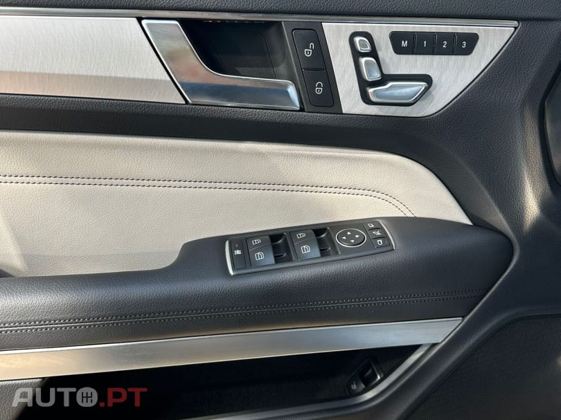 Mercedes-Benz E 400 BlueEfficiency Auto