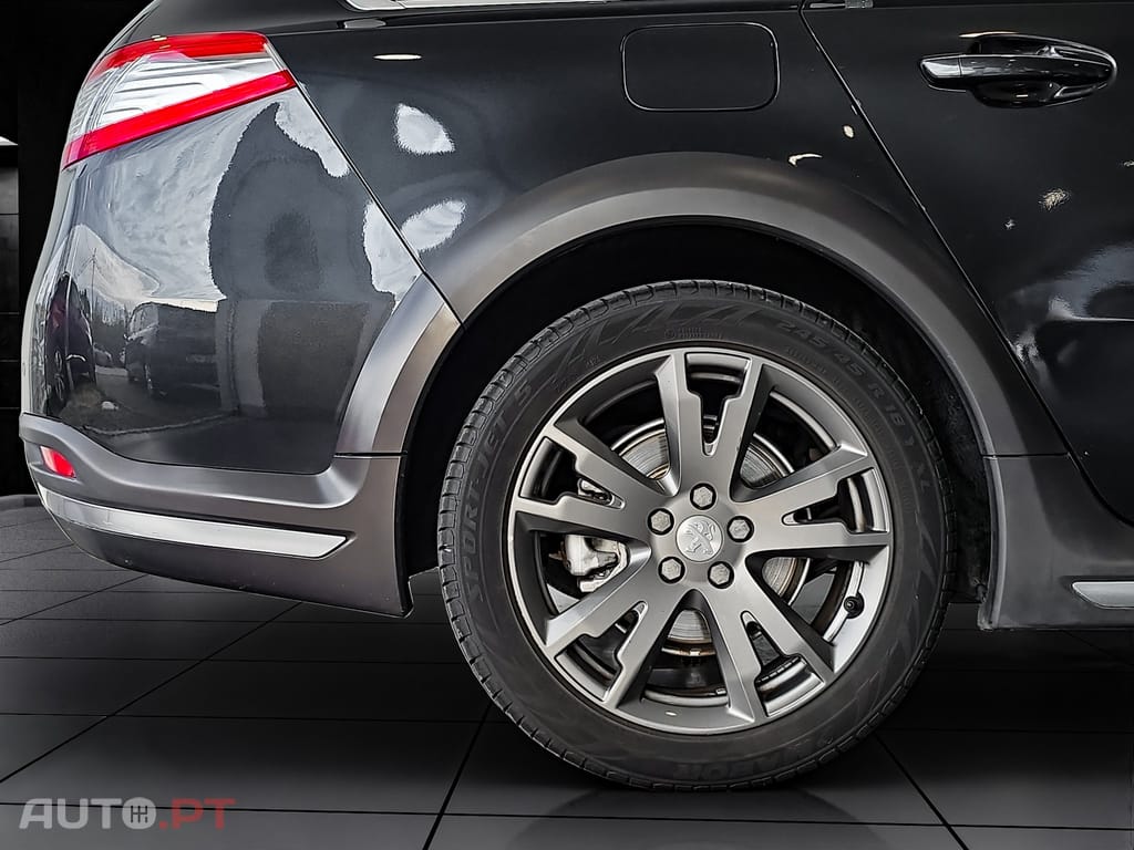 Peugeot 508 RXH 2.0 HDi Hybrid4 Limited Edition 2-Tronic