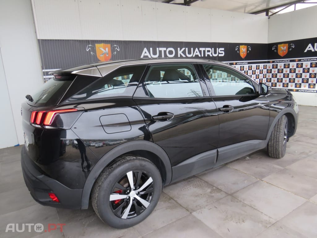 Peugeot 3008 1.5 Blue HDI Active