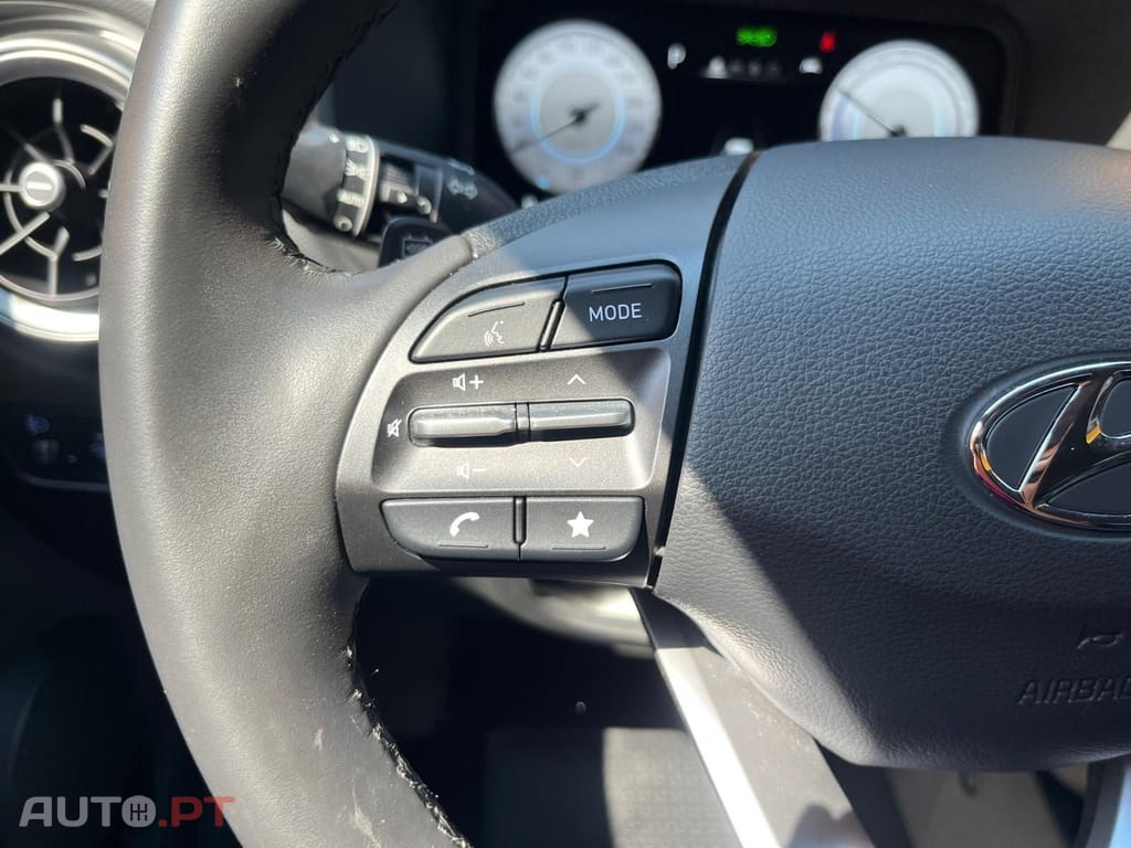 Hyundai Kauai Select  