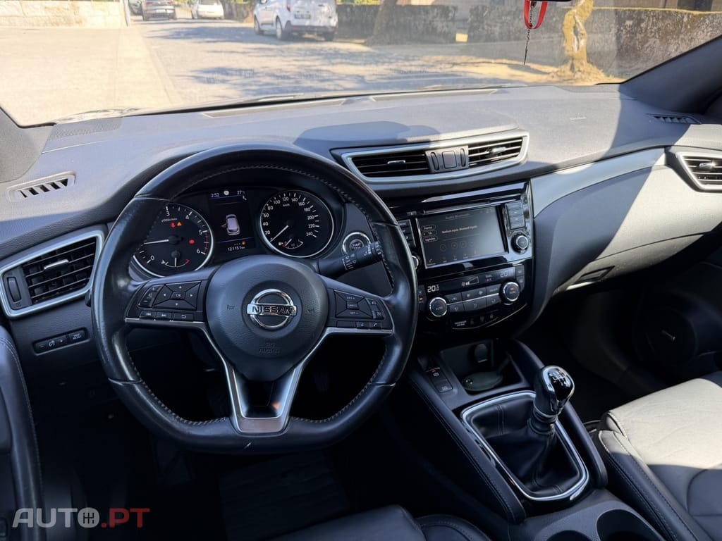 Nissan Qashqai 1.5 dCi N-Connecta