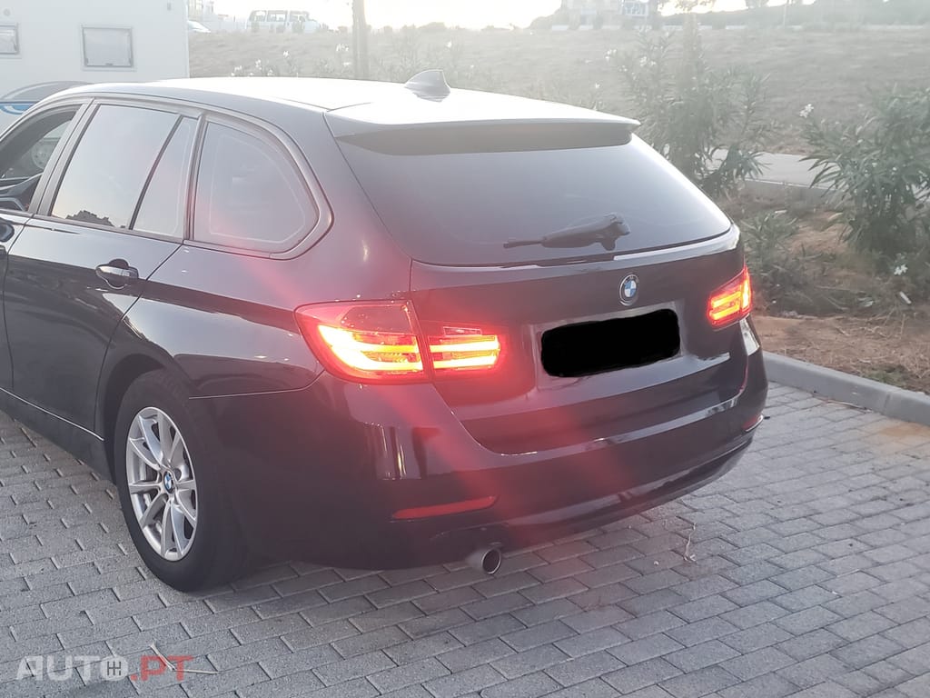 BMW 318 D Touring F31