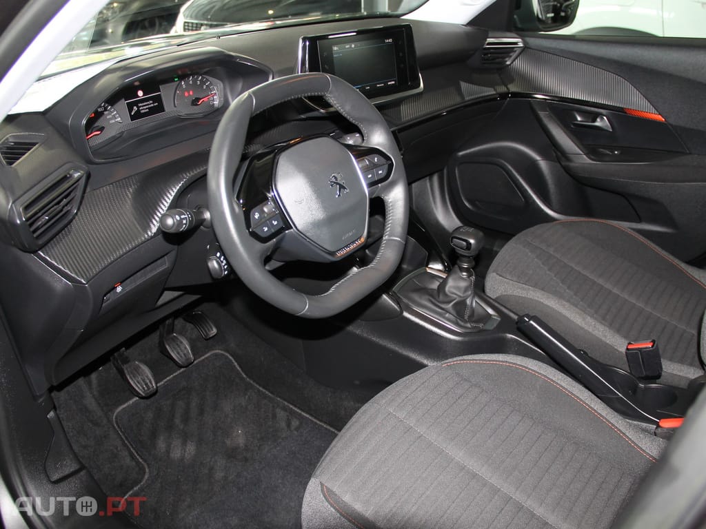 Peugeot 2008 1.5 BlueHDi Active Pack