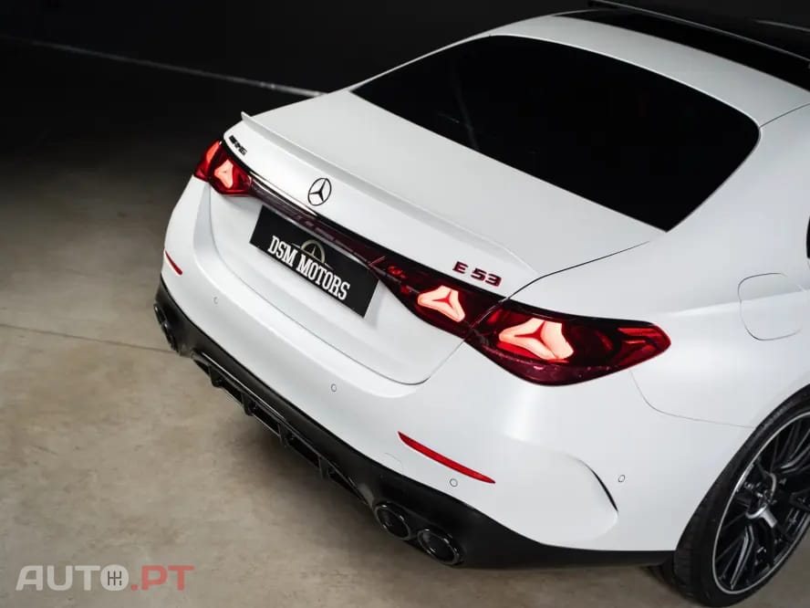 Mercedes-Benz E 53 AMG 4Matic+ SpeedshiftFT TCT 9G