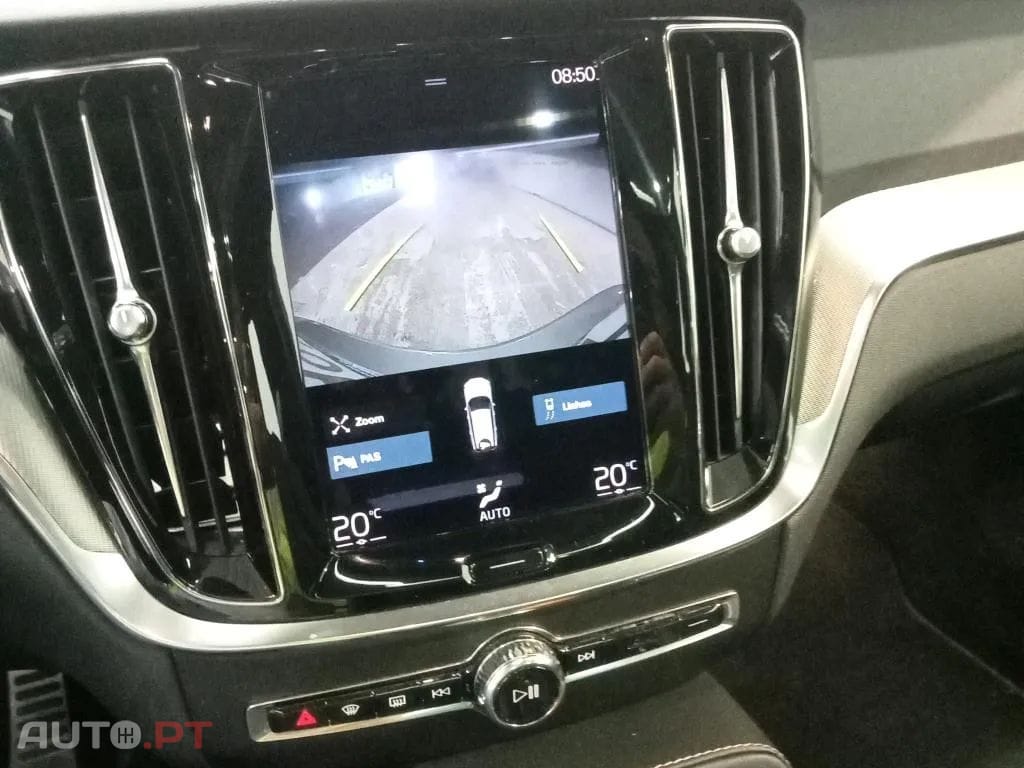 Volvo V60 2.0 T6 AWD TE R-Design