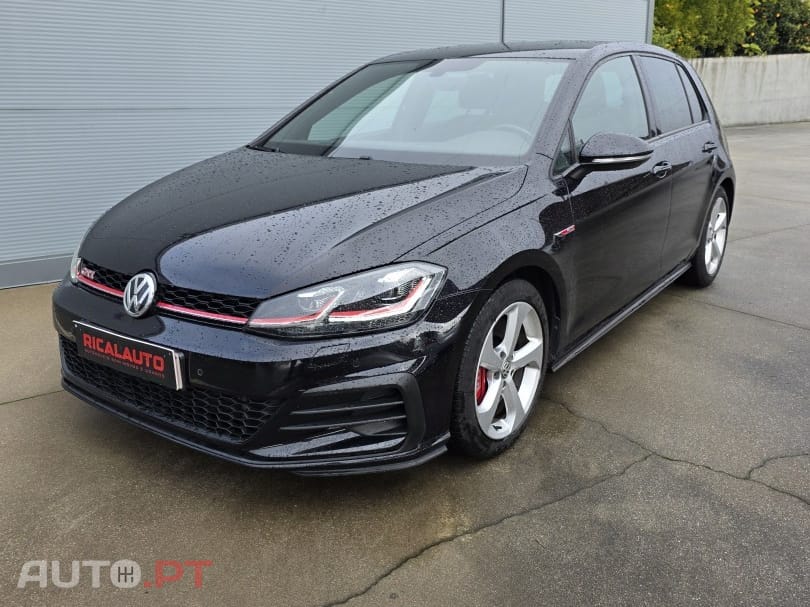 Volkswagen Golf GTI (BlueMotion ) DSG Performance