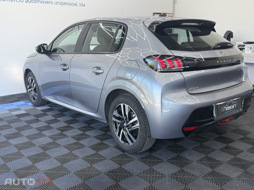 Peugeot 208 1.2 PureTech Allure Pack