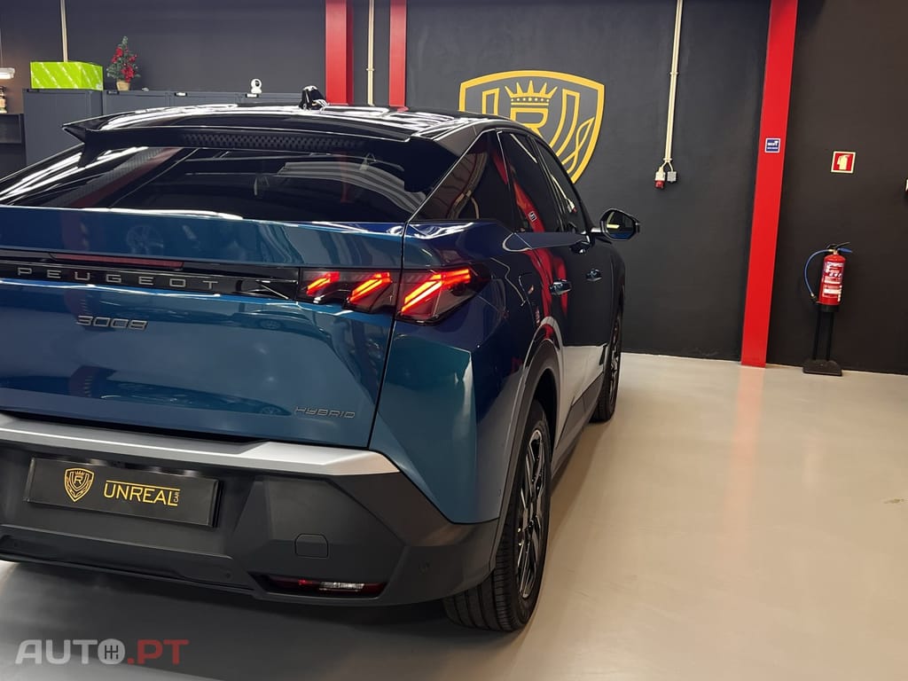 Peugeot 3008 Hybrid 145 e-DSC6 GT