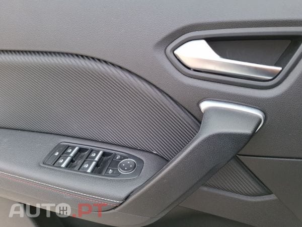 Renault Captur 1.0 TCe 90 RS Line