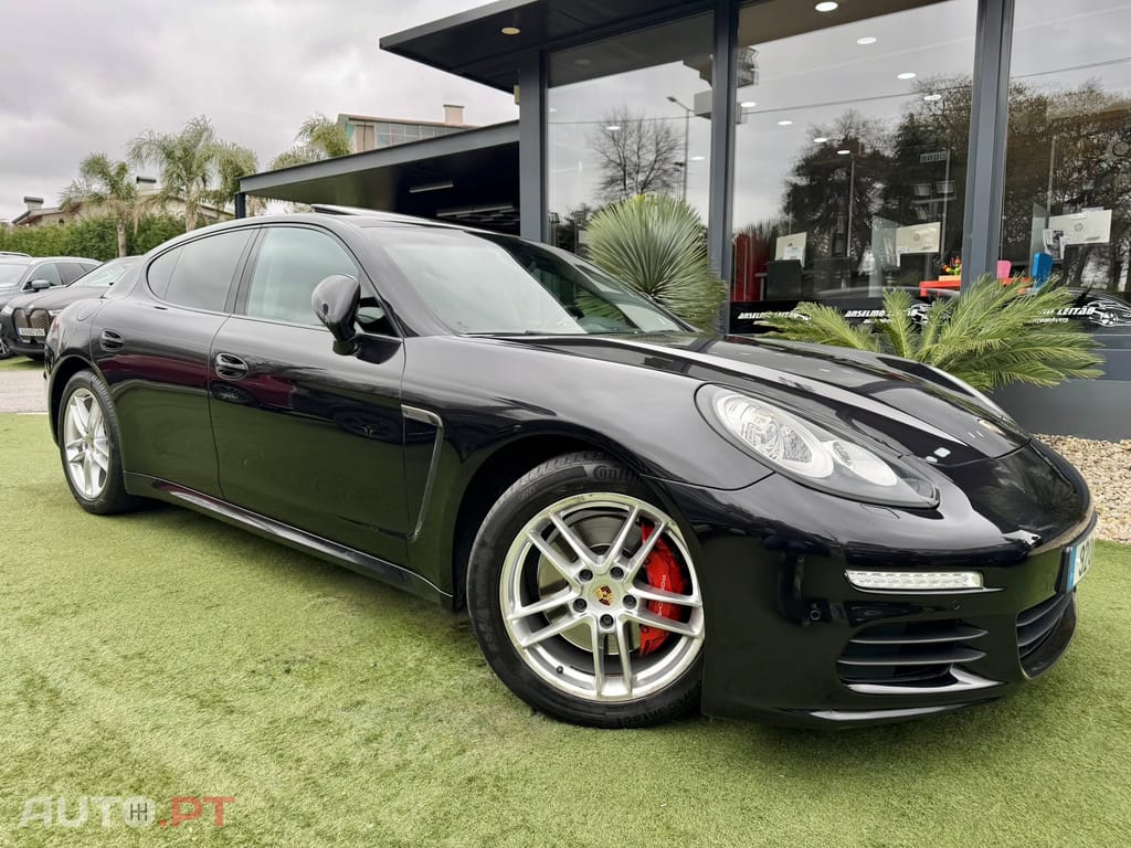 Porsche Panamera Standard