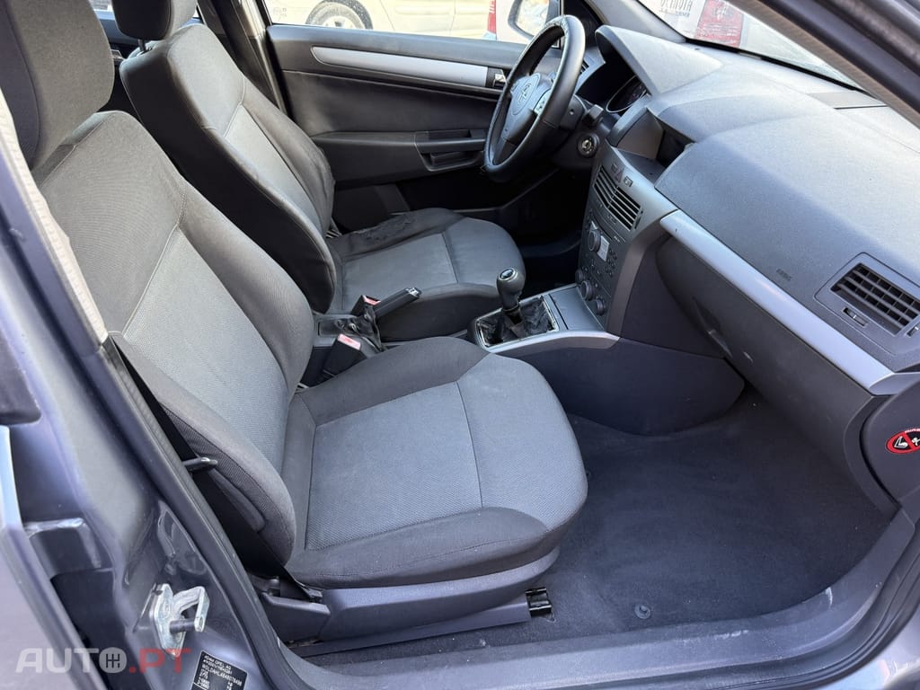 Opel Astra 1.4 Enjoy
