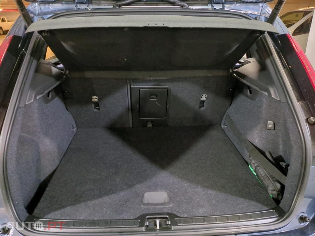 Volvo XC40 1.5 T5 PHEV Inscription Expression