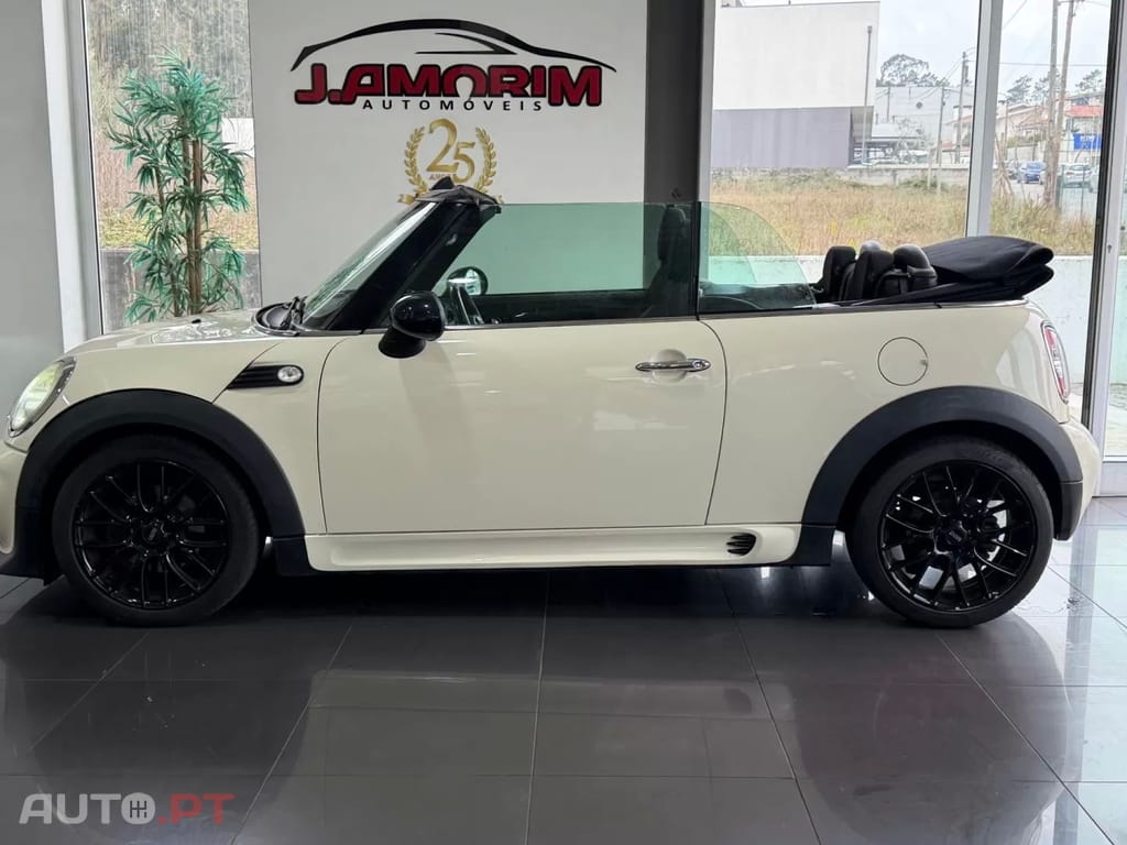 MINI Cabrio Cooper D