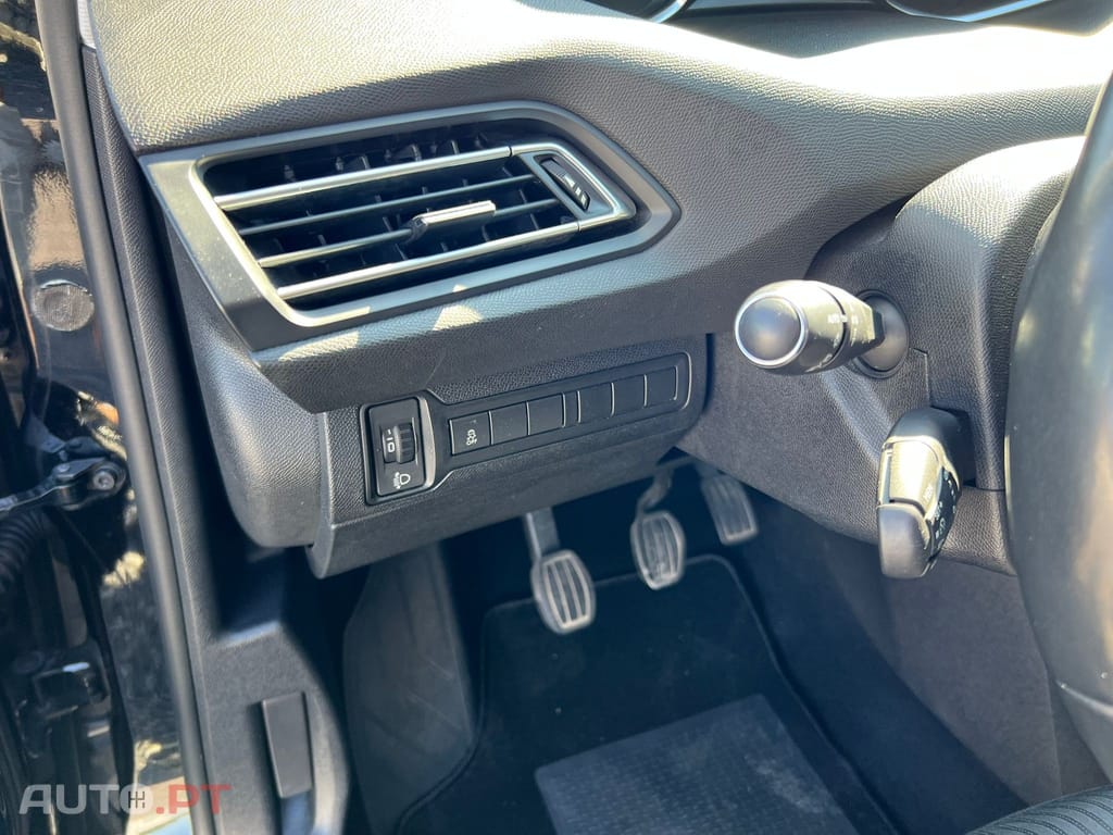 Peugeot 308 SW 1.6 BlueHDi Active