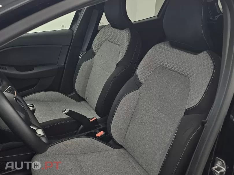 Renault Clio 1.0 TCe Evolution Bi-Fuel