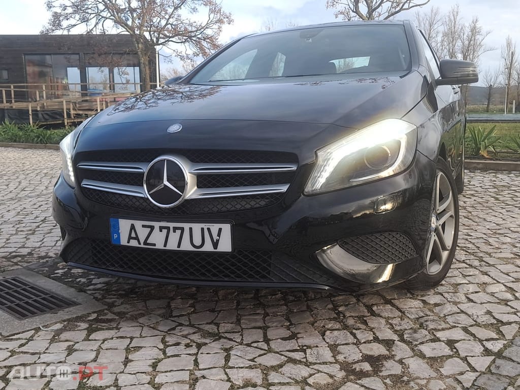 Mercedes-Benz A 180 CDI (BlueEFFICIENCY)