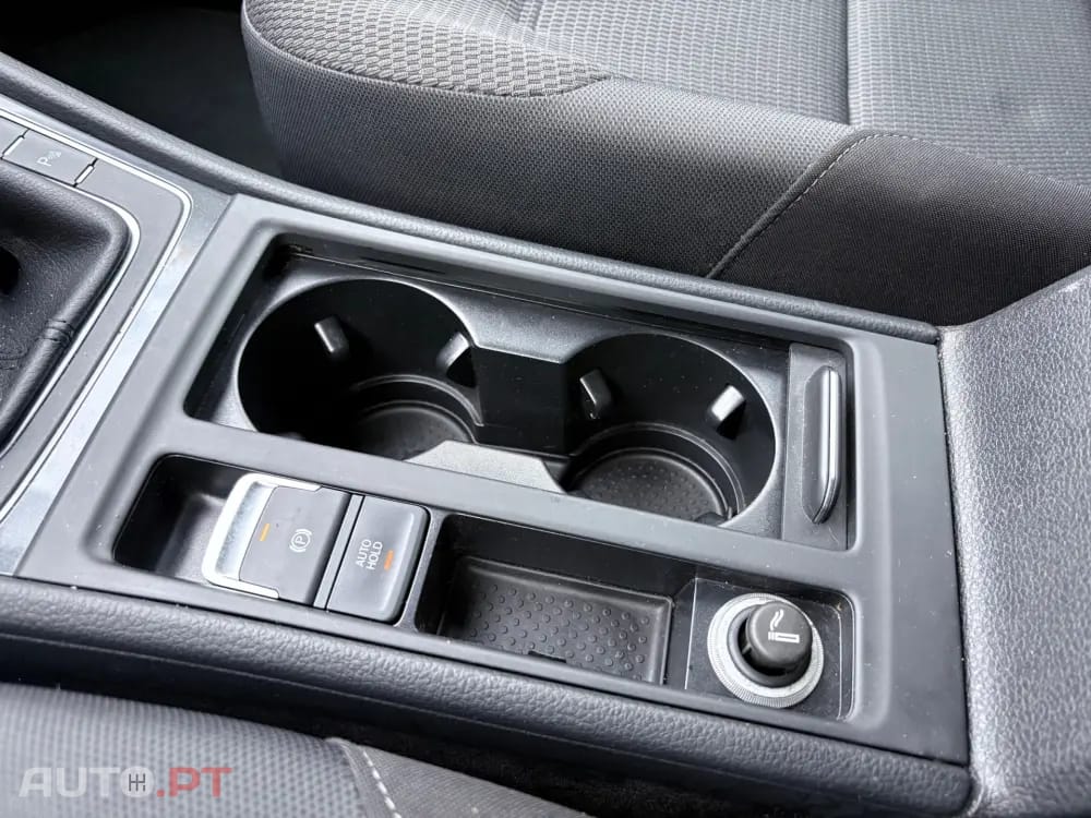 Volkswagen Golf 1.0 TSI Confortline