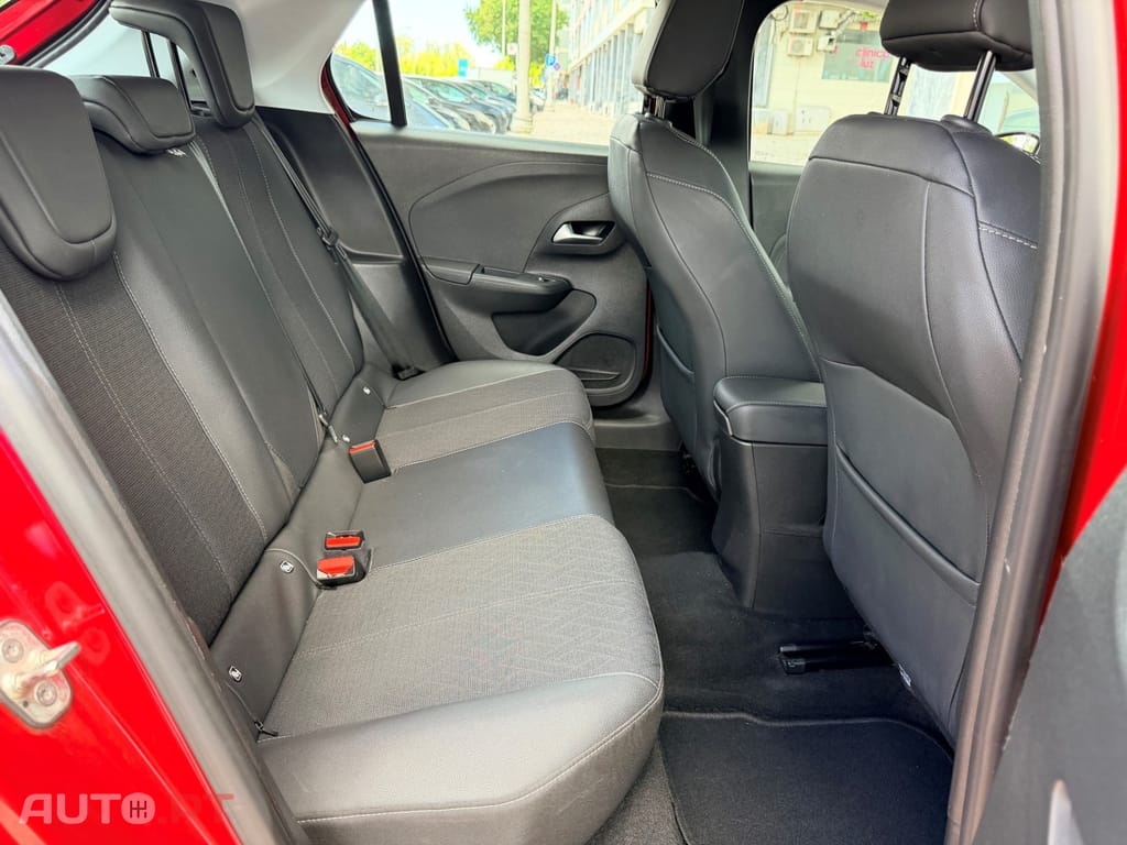 Opel Corsa 1.2 T Elegance
