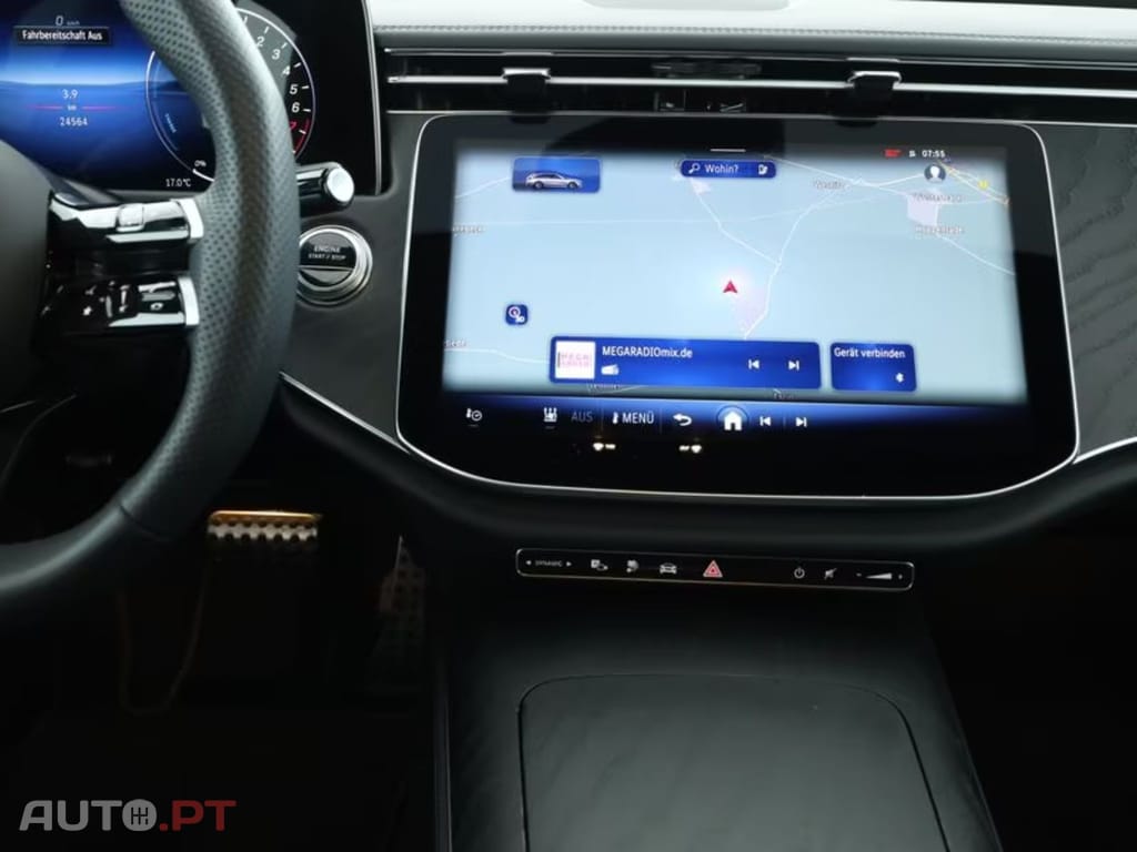 Mercedes-Benz E 300 T e AMG Line I.V.A DEDUTIVEL 