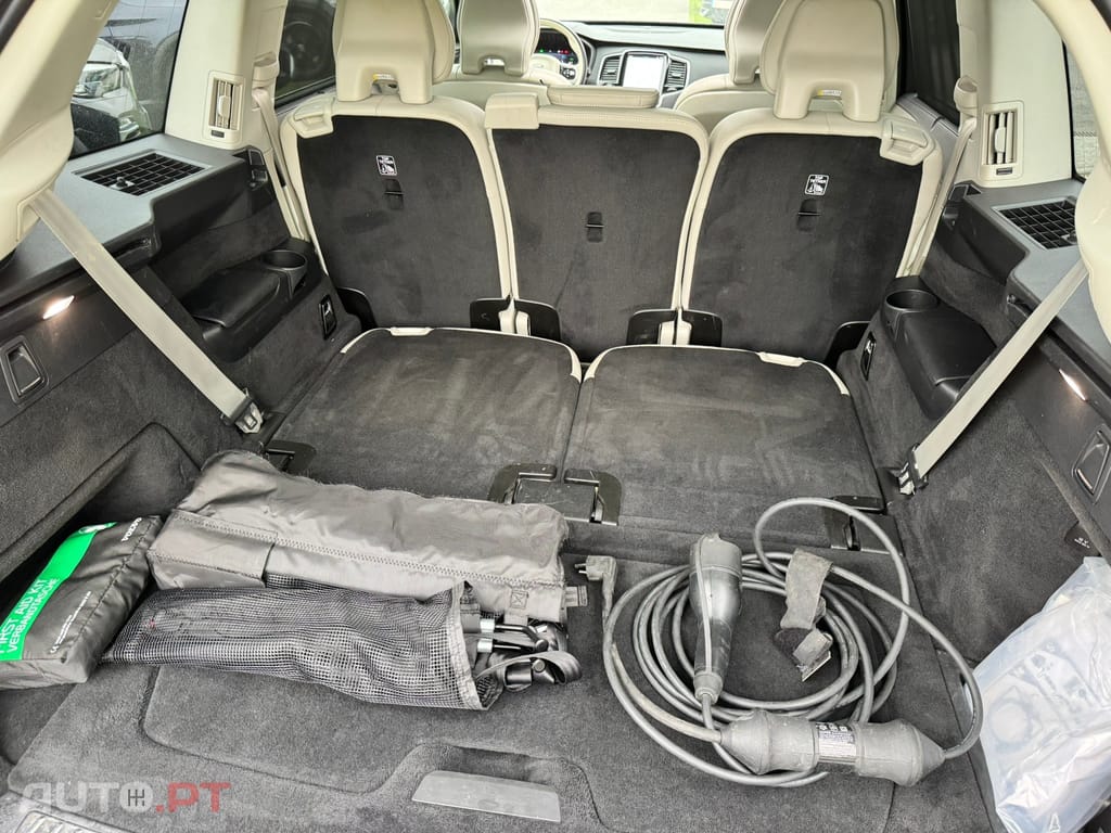 Volvo XC90 2.0 T8 PHEV Plus Bright AWD