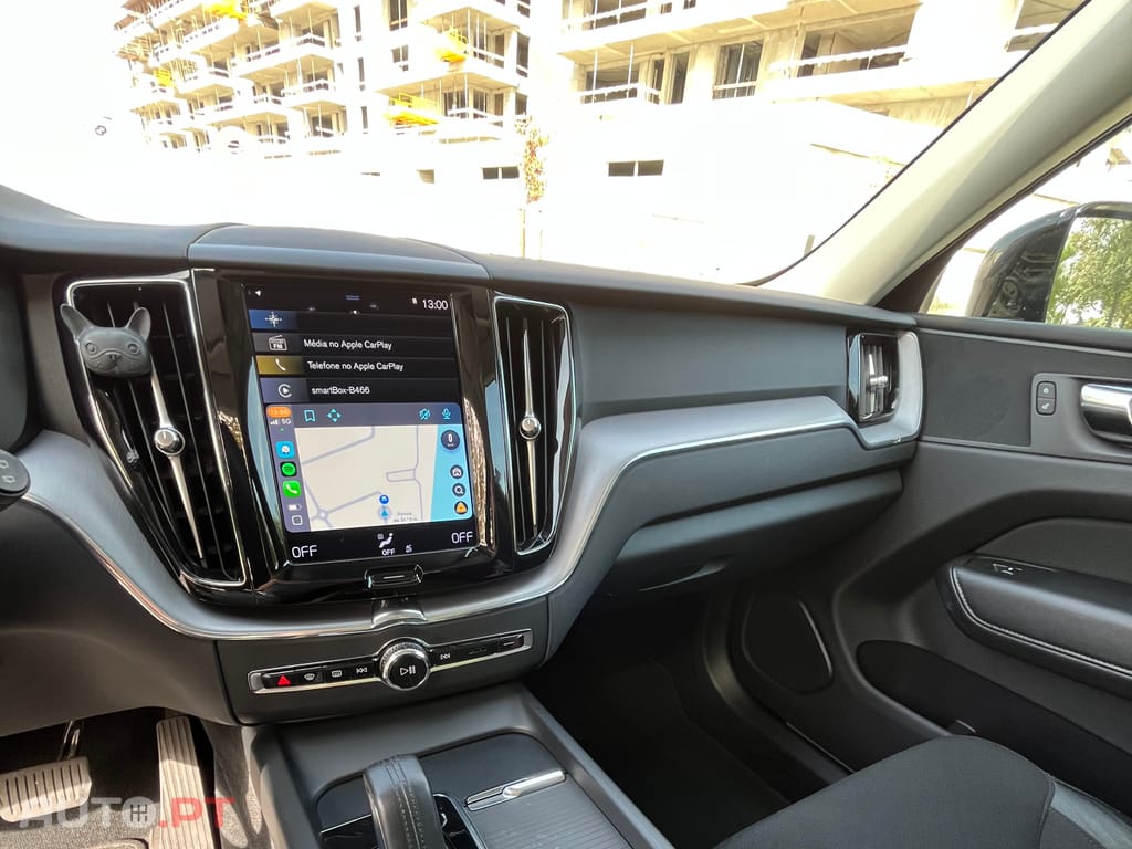 Volvo XC60 T6 PHEV 2.0 R-DESIGN