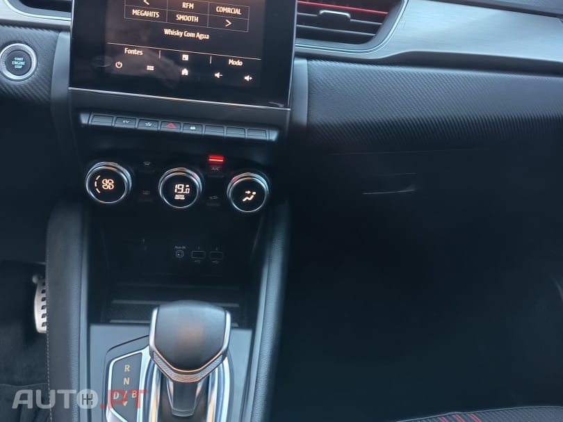 Renault Captur 1.6 E-Tech Plug-In RS Line