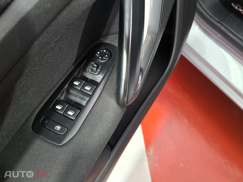 Peugeot 308 SW 1.5 BlueHDi Active J17