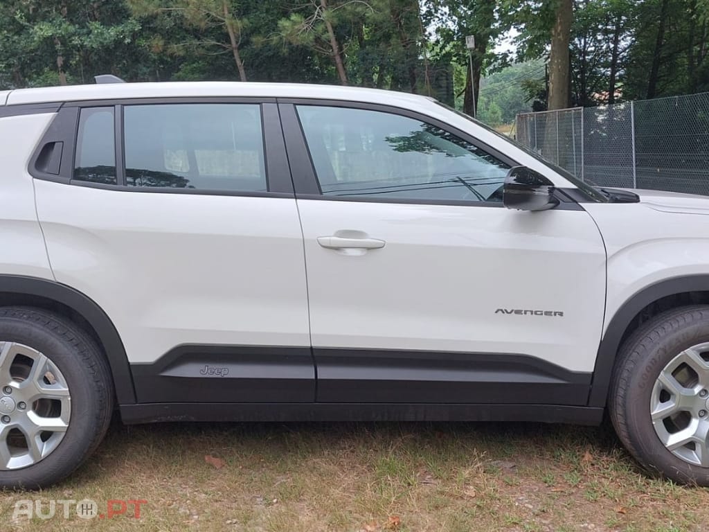 Jeep Avenger 54 kWh Altitude