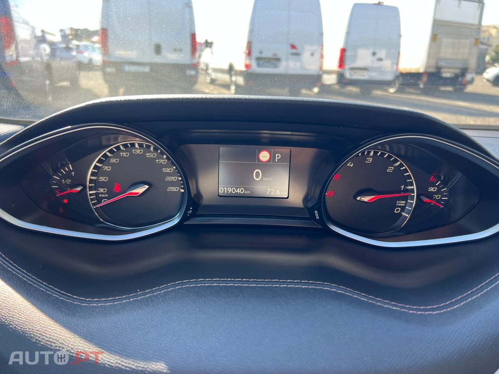 Peugeot 308 1.5 BlueHDi GT Line EAT8