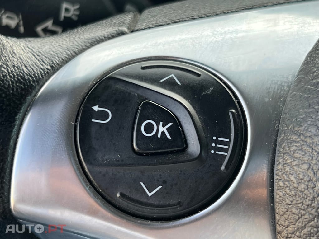 Ford Tourneo 1.5 TDCi Titanium